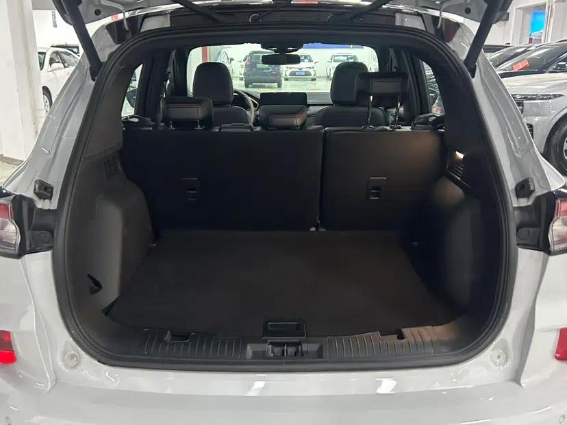 Ford Escape 2024 EcoBoost 245 Four-Wheel Drive ST-Line Pro Trim — миниатюра 22