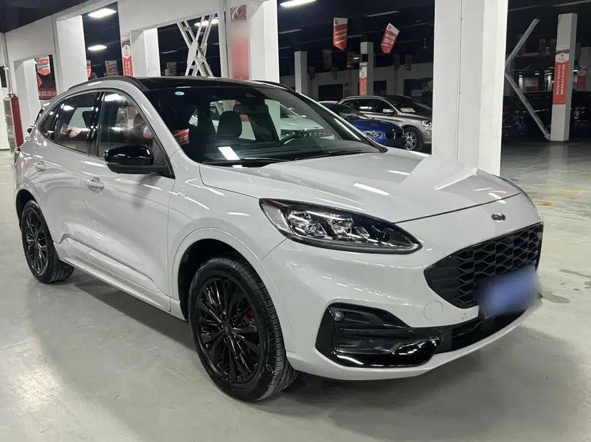 Ford Escape 2024 EcoBoost 245 Four-Wheel Drive ST-Line Pro Trim — миниатюра 5