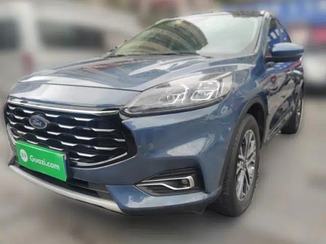 Ford Escape 2020 EcoBoost 245 Four-Wheel Drive Titanium Edition
