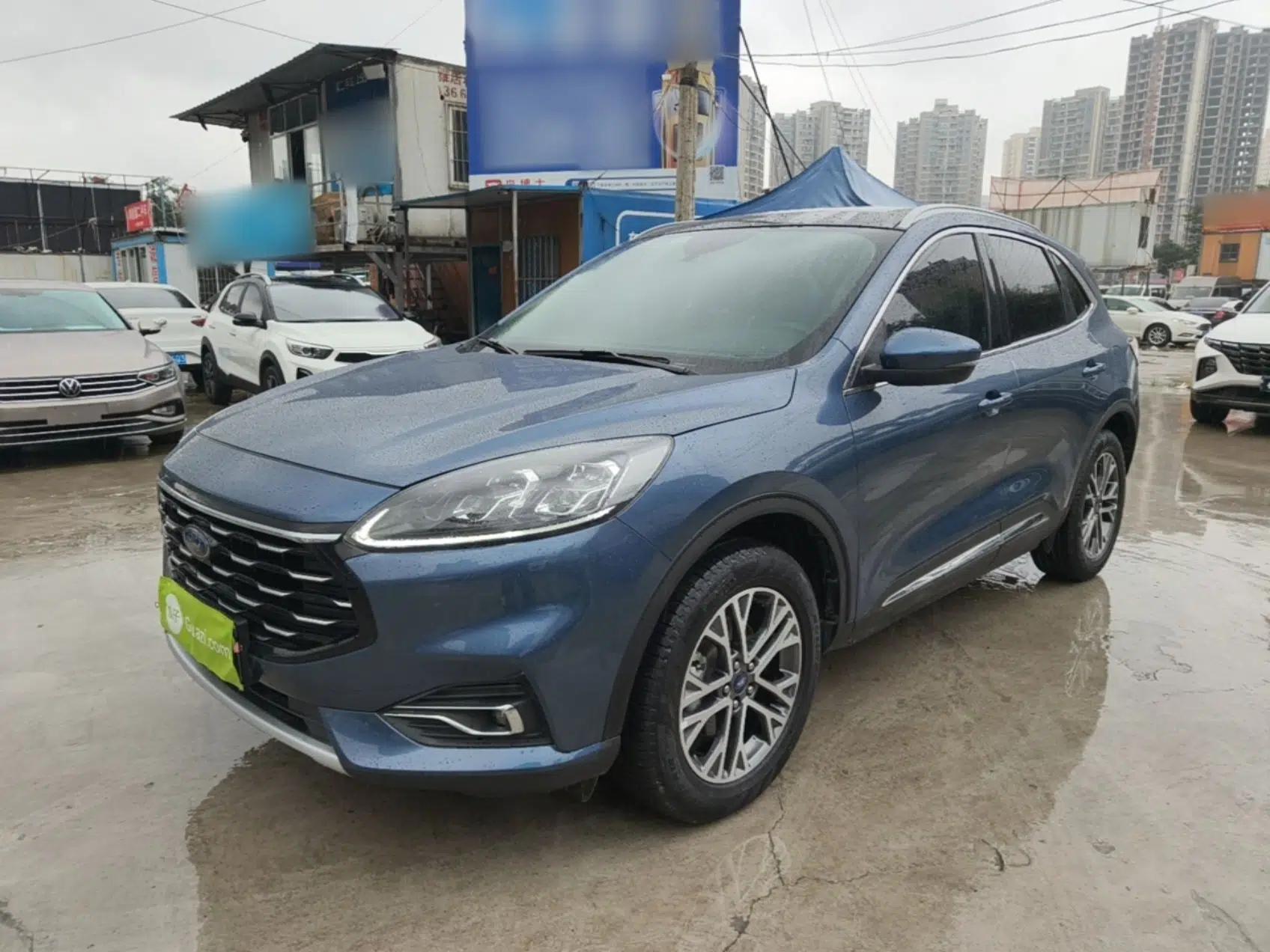 Ford Escape 2020 EcoBoost 245 Two-Wheel-Drive Titanium Edition — миниатюра 1