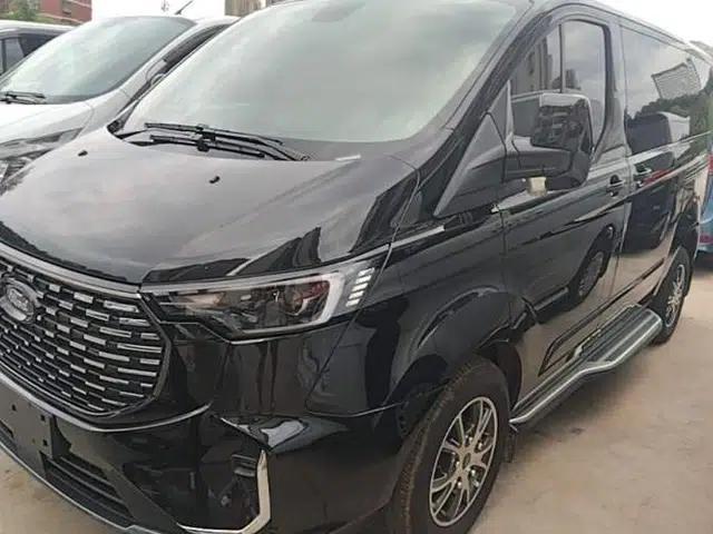 Ford Tourneo Custom 2023 2.0T Automatic Comfort Edition