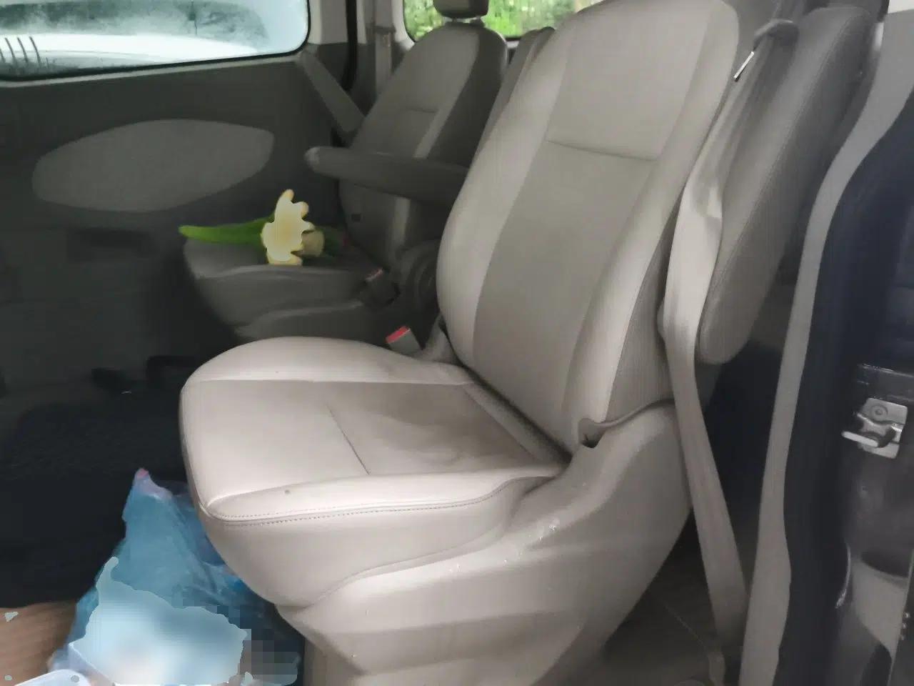 Ford Tourneo Custom 2017 2.0T Automatic Elite Version — миниатюра 18