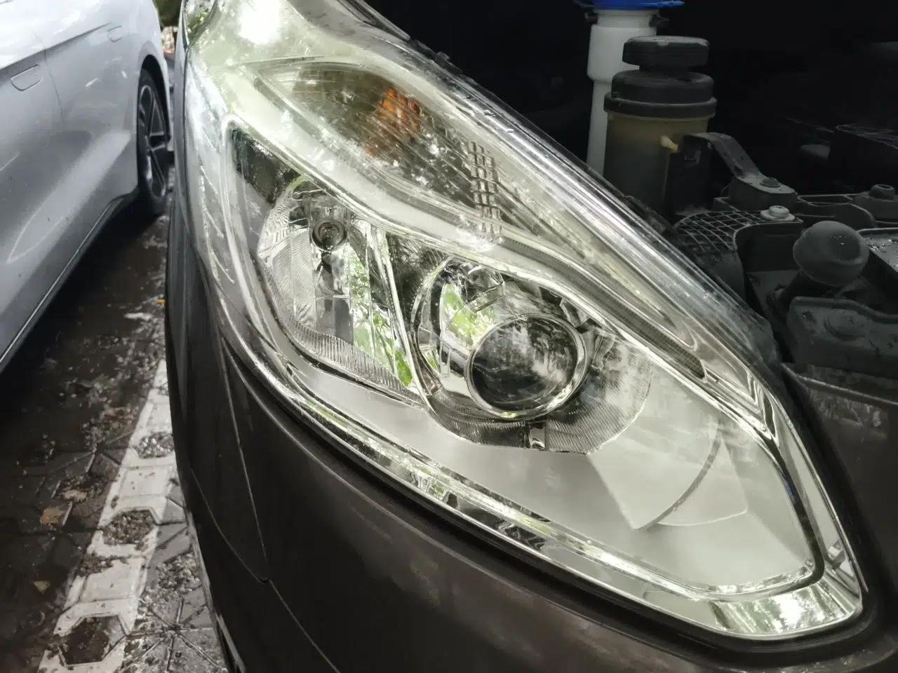 Ford Tourneo Custom 2017 2.0T Automatic Elite Version — миниатюра 7