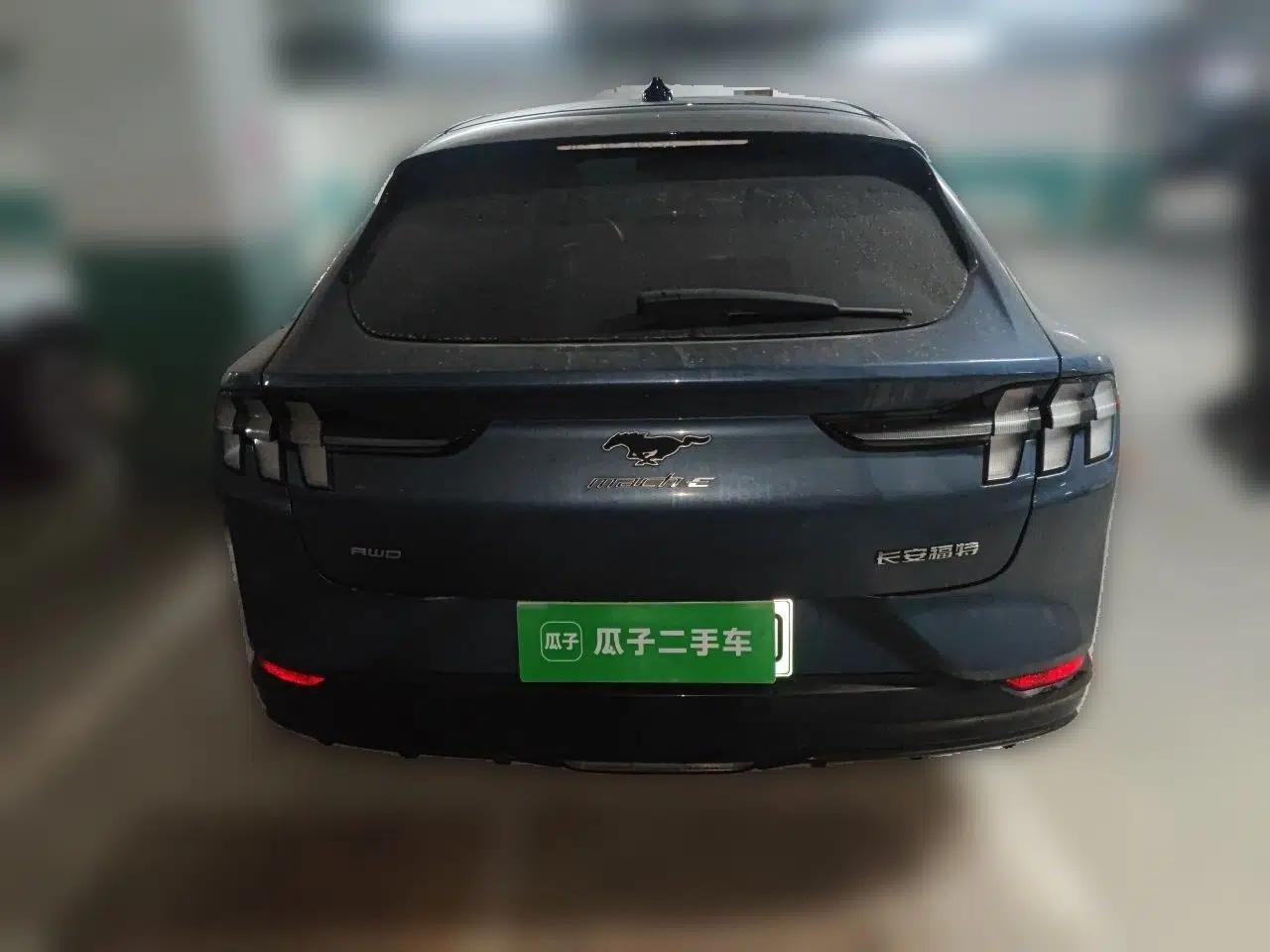 Ford Mustang Mach-E 2021 GT Model — миниатюра 5