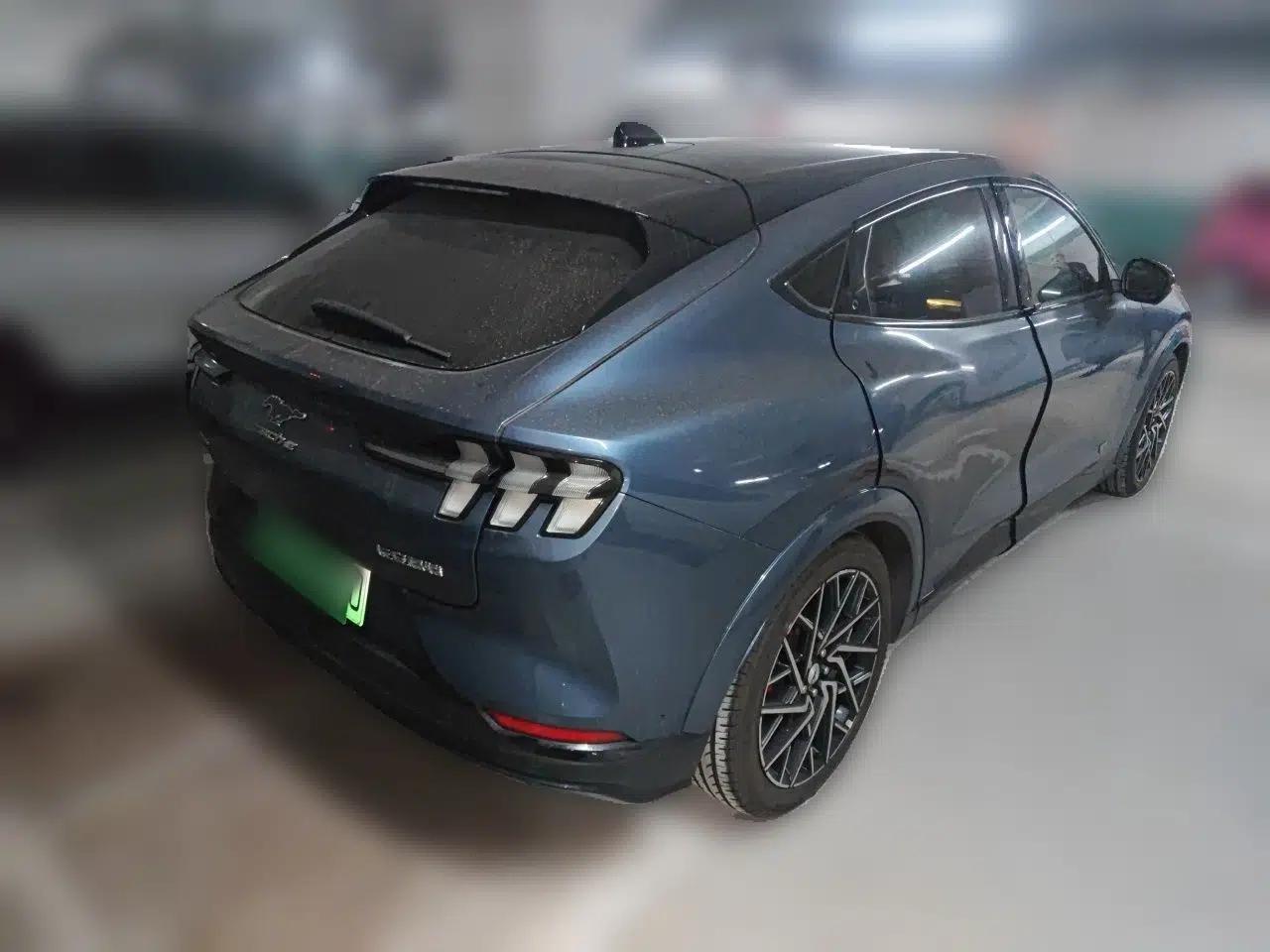 Ford Mustang Mach-E 2021 GT Model — миниатюра 6