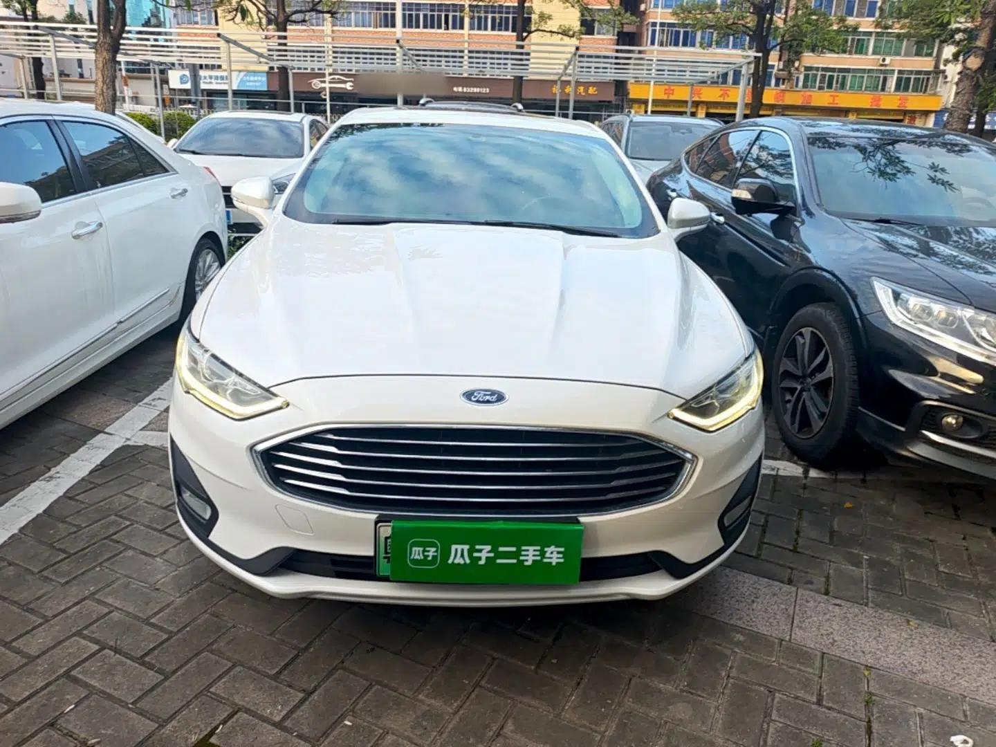 Ford Mondeo New Energy 2018 2.0 PHEV Smart-Controlled Fashion Edition China VI Standard — миниатюра 2