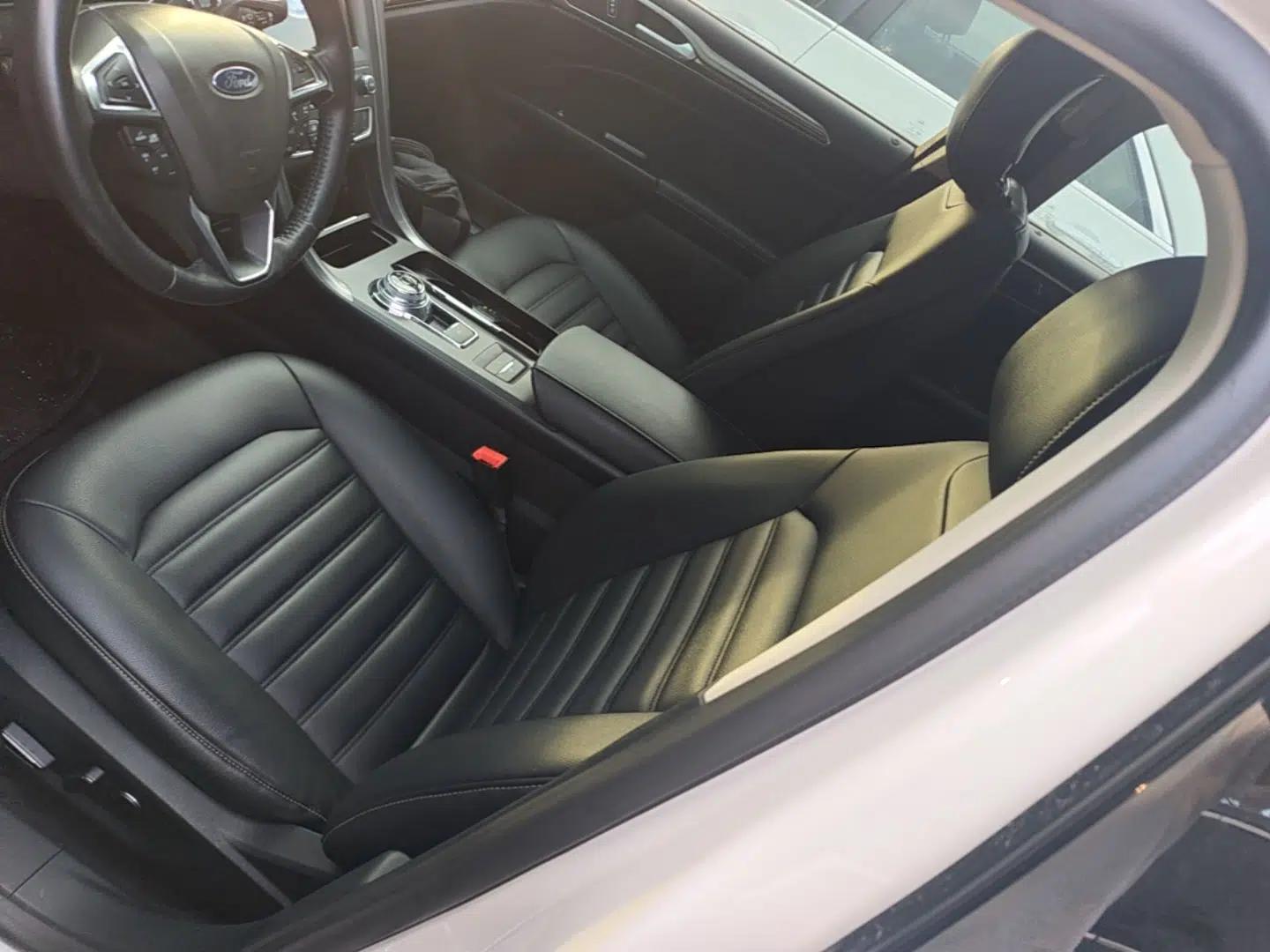 Ford Mondeo New Energy 2018 2.0 PHEV Smart-Controlled Fashion Edition China VI Standard — миниатюра 18