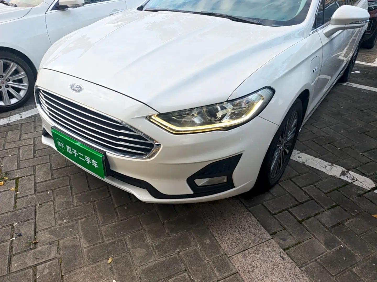 Ford Mondeo New Energy 2018 2.0 PHEV Smart-Controlled Fashion Edition China VI Standard — миниатюра 9