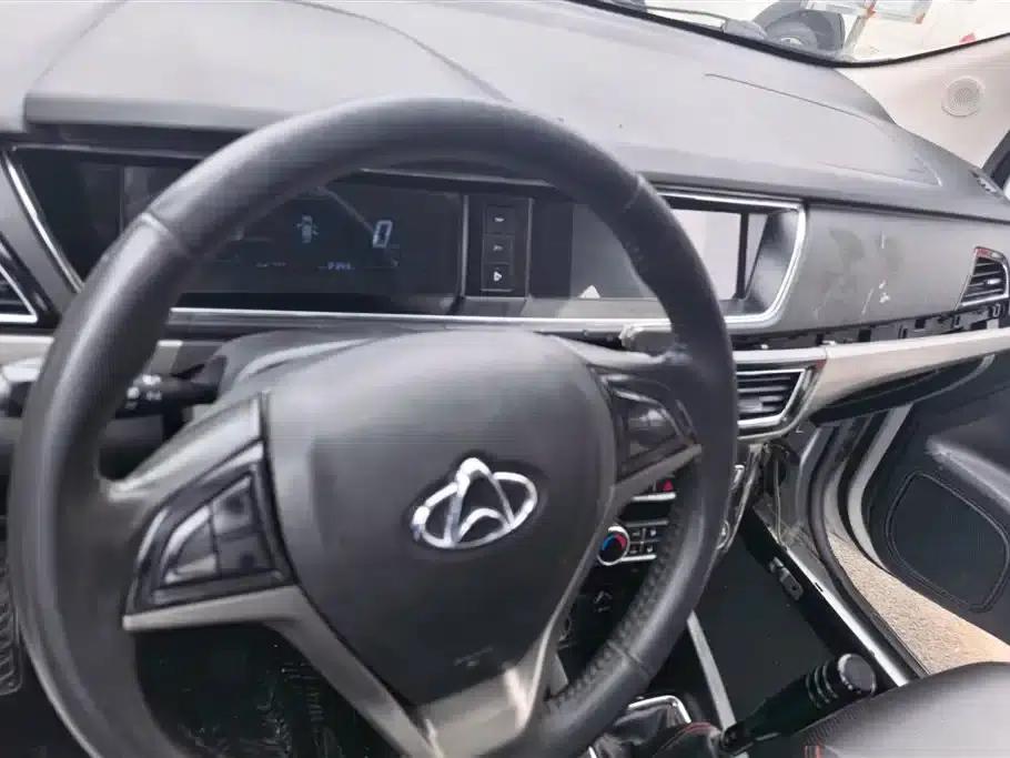 Changan Oushang A600 2016 1.5L Manual Deluxe 6-Seater — миниатюра 12