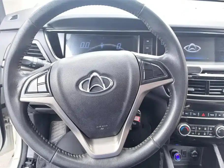 Changan Oushang A600 2016 1.5L Manual Deluxe 6-Seater — миниатюра 15