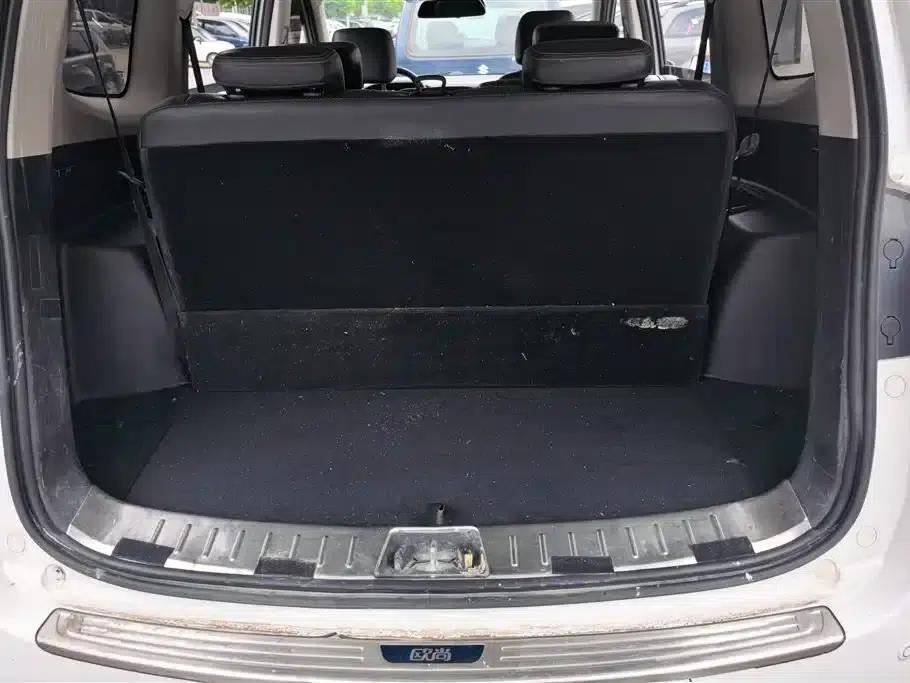 Changan Oushang A600 2016 1.5L Manual Deluxe 6-Seater — миниатюра 4