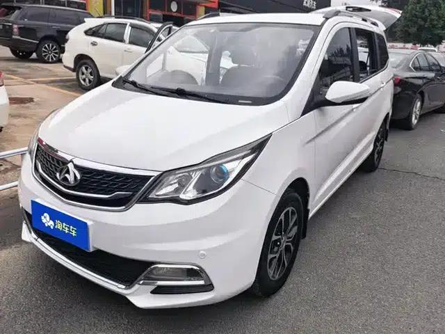 Changan Oushang A600 2016 1.5L Manual Deluxe 6-Seater