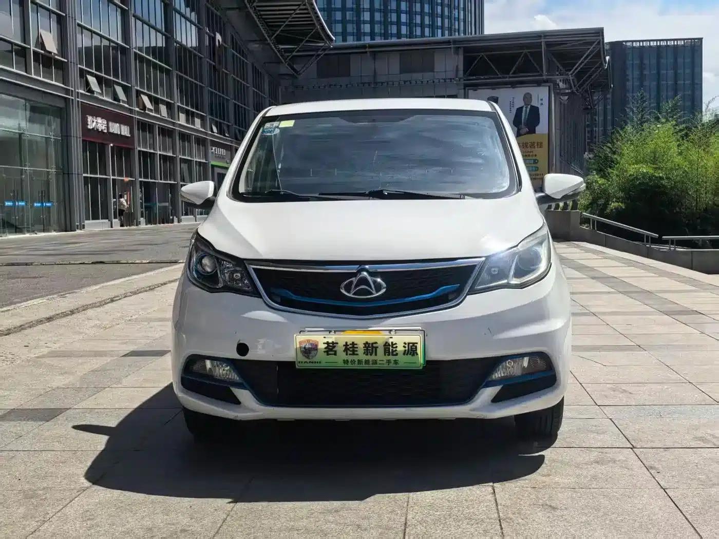 Changan Oushang A600EV 2019 Facelift 5-Seater — миниатюра 1