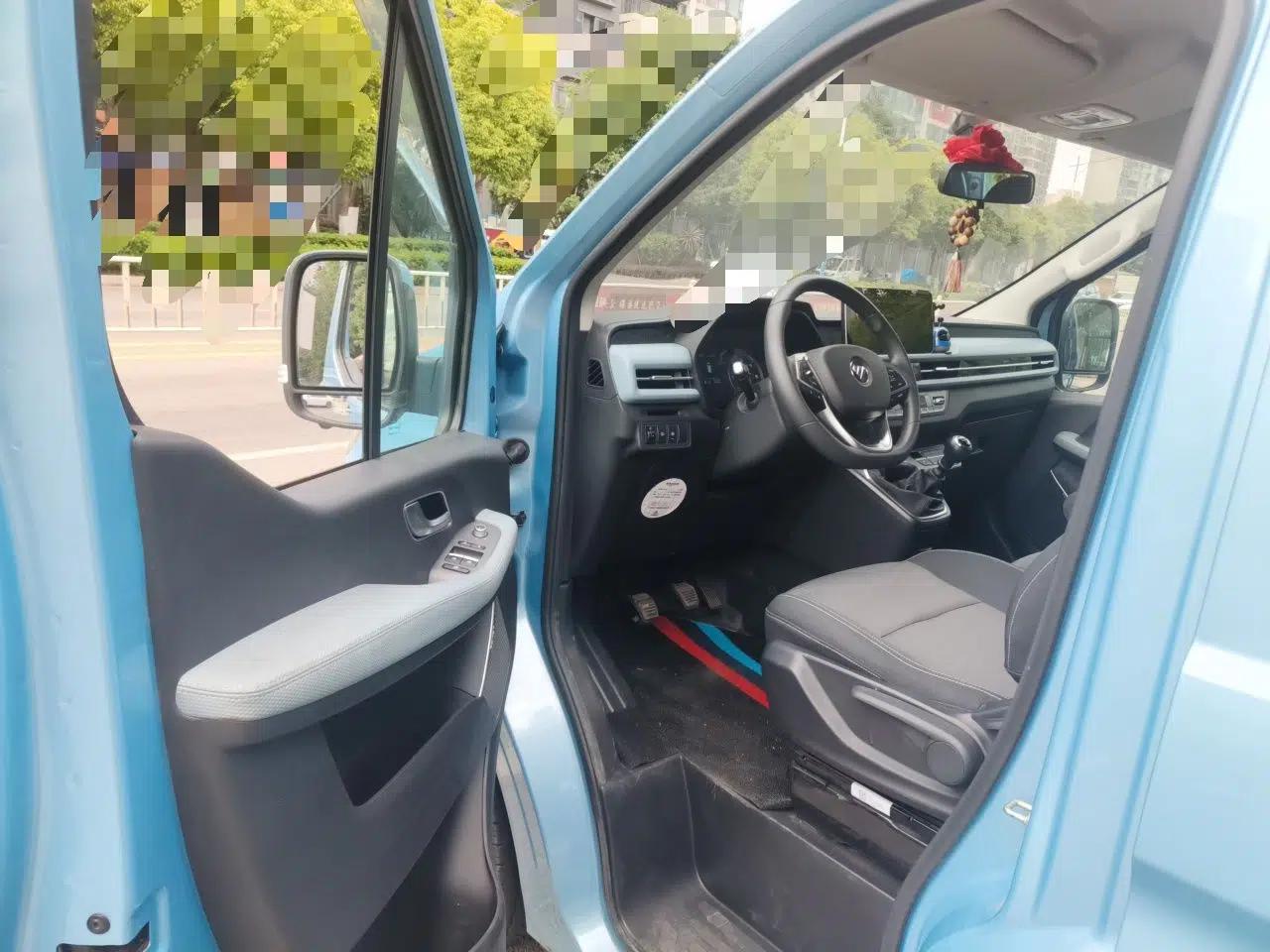 Foton Tianyuan V 2024 Tuyano Grand V CITY 2.0T Manual Long Wheelbase Flat Roof Rear Single Tire – Available in 5/6/7/9-Seater Configurations — миниатюра 17