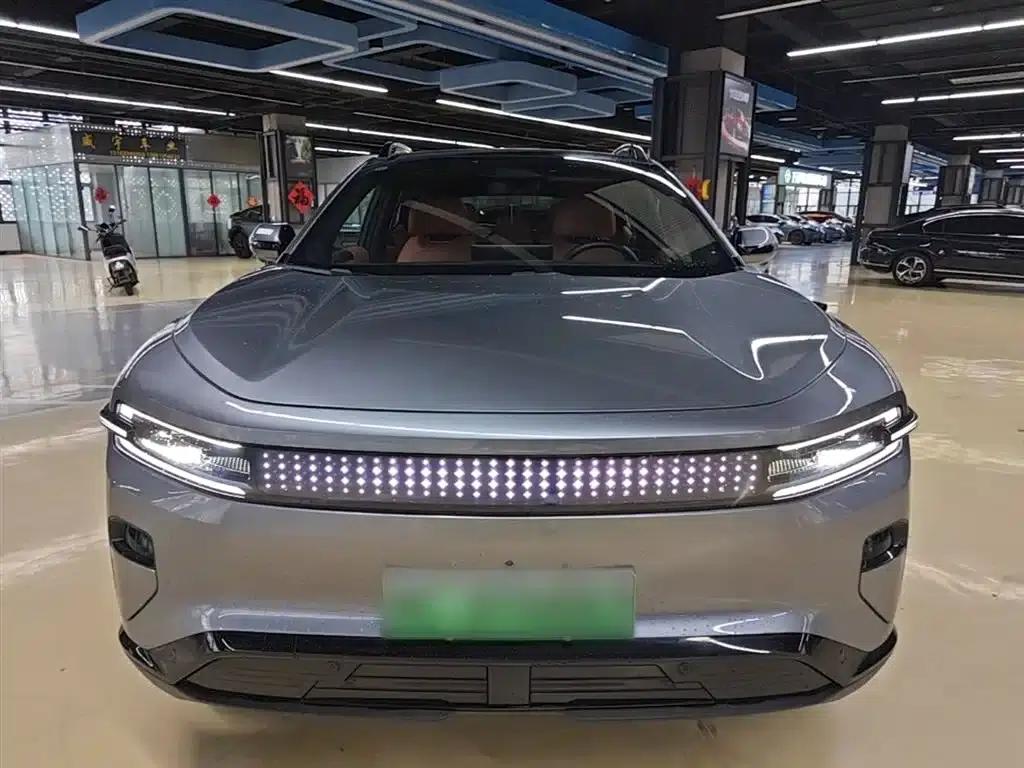 Changan Qiyuan E07 2025 Pure Electric Four-Wheel Drive 90kWh Ultra High-Performance Edition — миниатюра 3
