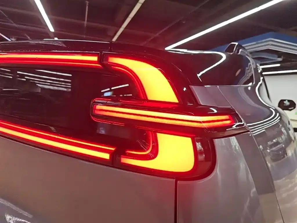 Changan Qiyuan E07 2025 Pure Electric Four-Wheel Drive 90kWh Ultra High-Performance Edition — миниатюра 8