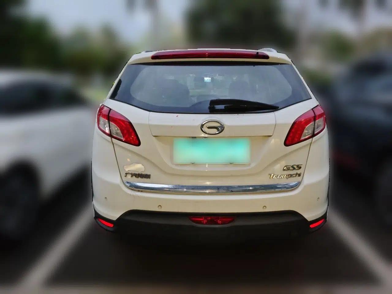 GAC Trumpchi GS5 2014 2.0L Automatic Two-Wheel Drive Deluxe Edition — миниатюра 5