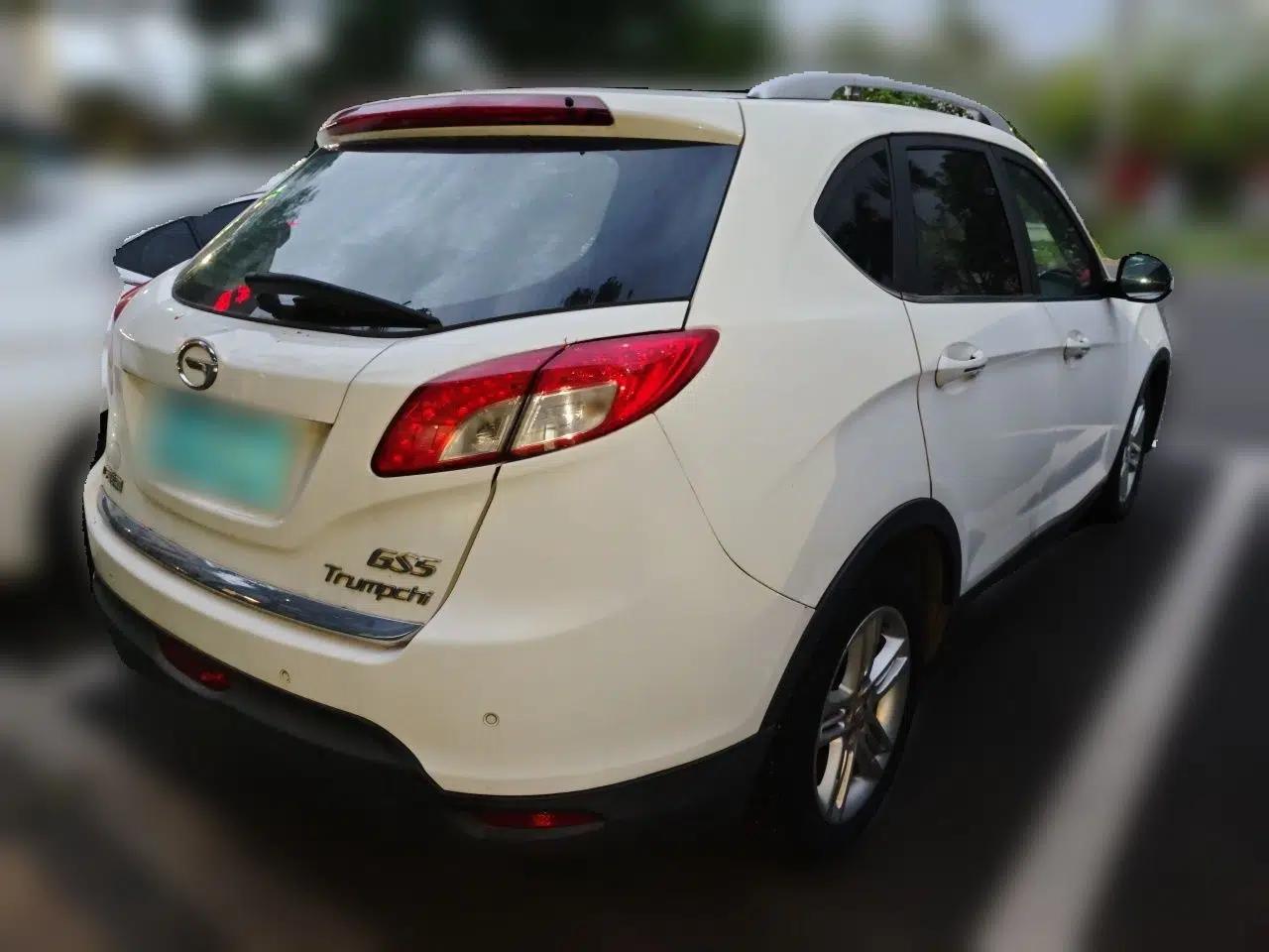 GAC Trumpchi GS5 2014 2.0L Automatic Two-Wheel Drive Deluxe Edition — миниатюра 6