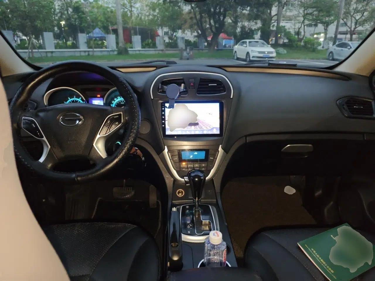 GAC Trumpchi GS5 2014 2.0L Automatic Two-Wheel Drive Deluxe Edition — миниатюра 10