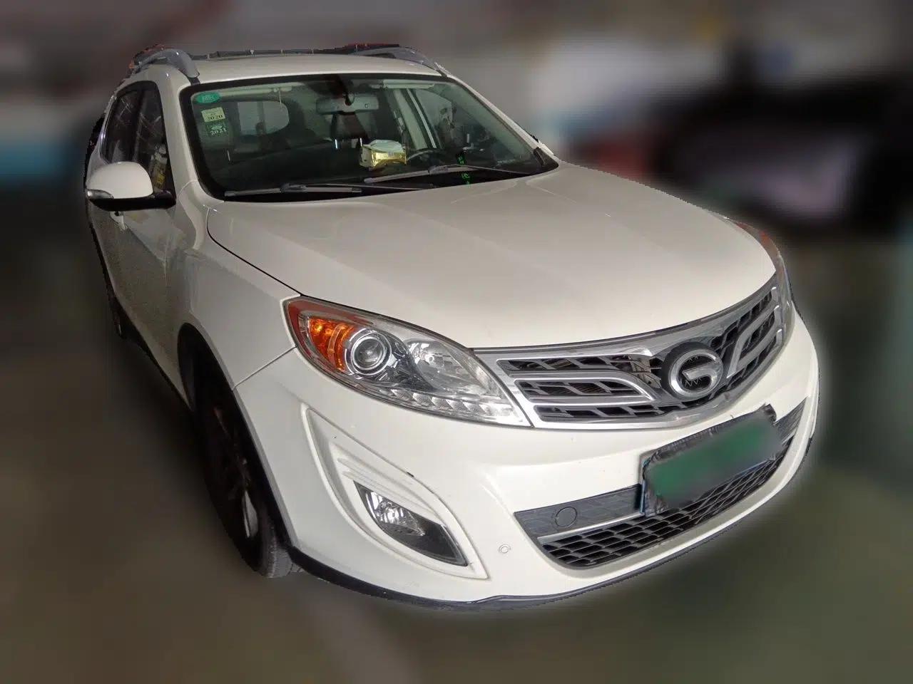 GAC Trumpchi GS5 2013 2.0L Automatic Two-Wheel Drive Light Interior Special Edition — миниатюра 3