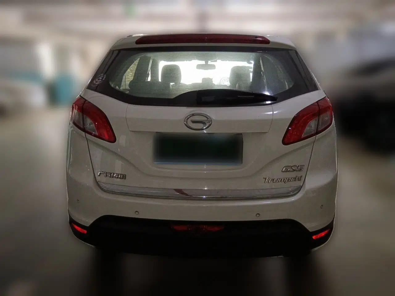 GAC Trumpchi GS5 2013 2.0L Automatic Two-Wheel Drive Light Interior Special Edition — миниатюра 5
