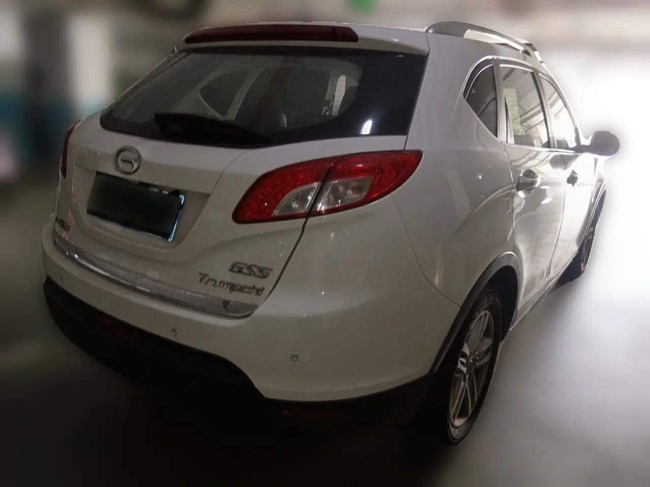 GAC Trumpchi GS5 2013 2.0L Automatic Two-Wheel Drive Light Interior Special Edition — миниатюра 6