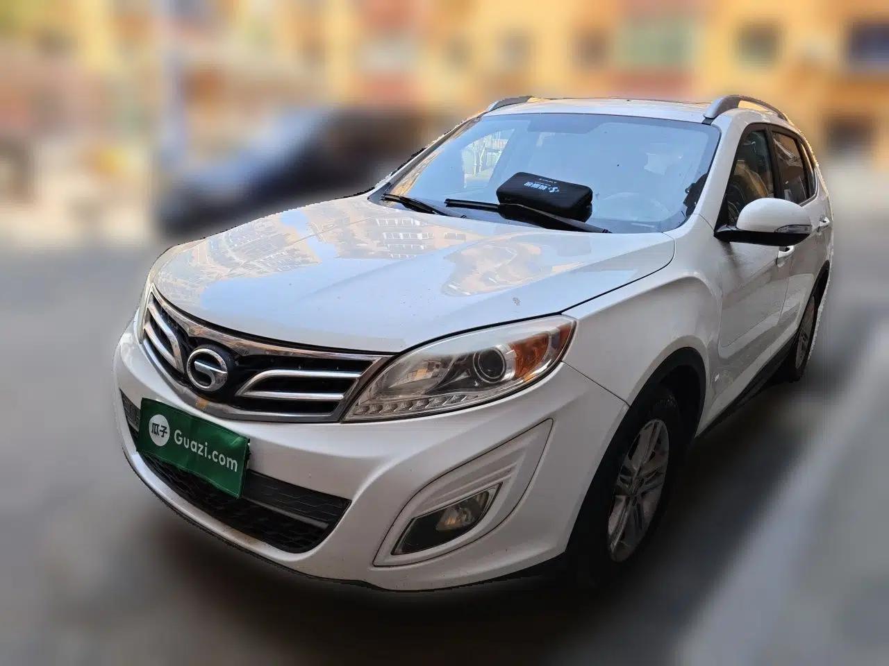 GAC Trumpchi GS5 2013 2.0L Automatic Two-Wheel Drive Light Interior Special Edition — миниатюра 1