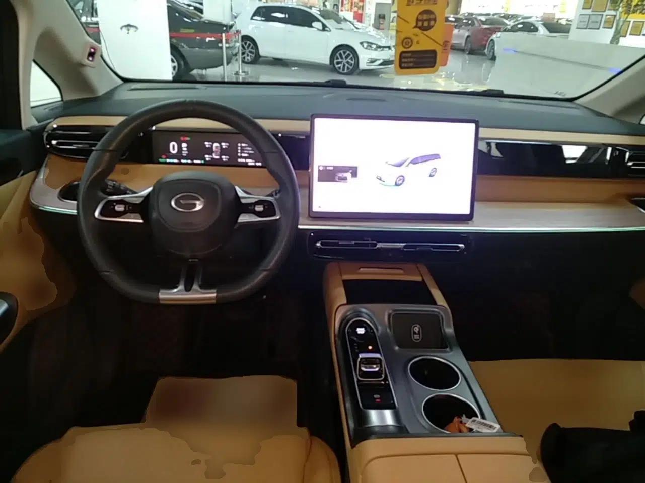 GAC Trumpchi E8 New Energy 2024 150km MAX — миниатюра 13