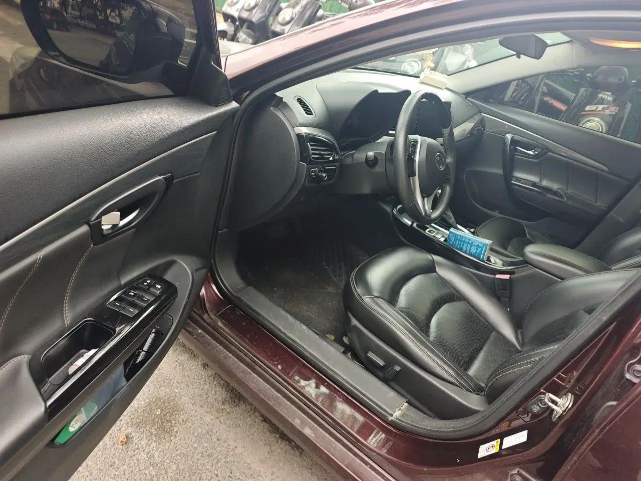 GAC Trumpchi GA6 2016 235T DCT Elite Edition — миниатюра 17