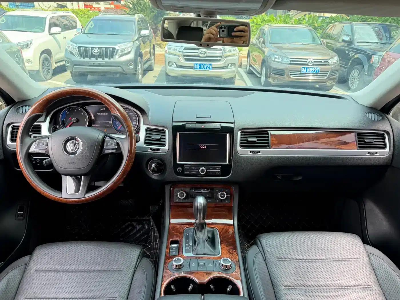 Touareg 2011 3.0TDI Diesel Comfort Model — миниатюра 5