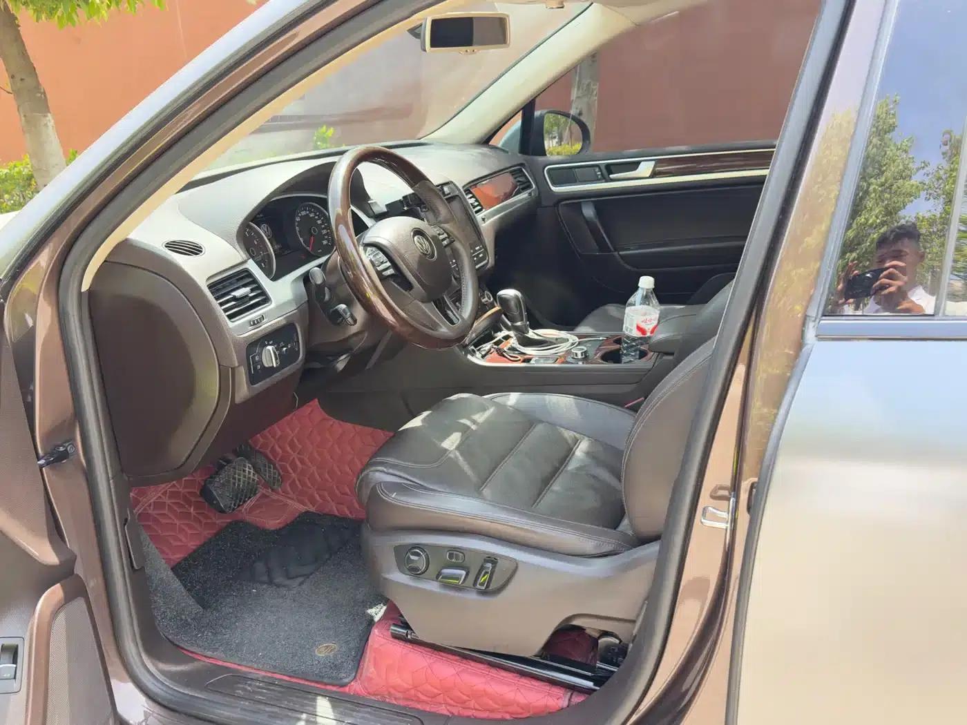 2011 Touareg 3.0TSI Standard Edition — миниатюра 4