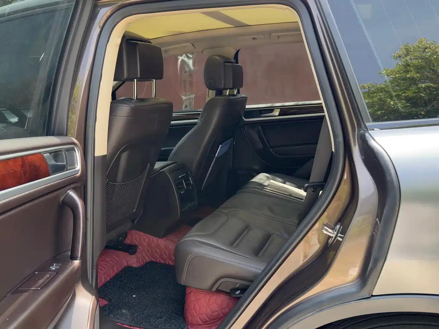 2011 Touareg 3.0TSI Standard Edition — миниатюра 7