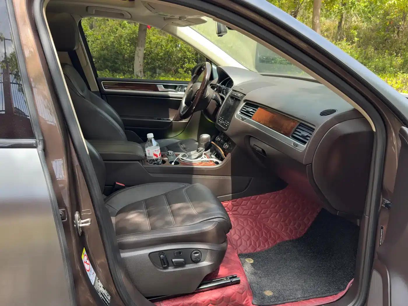2011 Touareg 3.0TSI Standard Edition — миниатюра 8