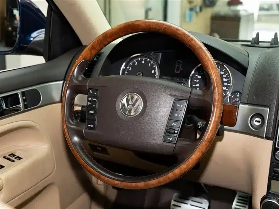 Touareg 2010 3.6 Limited Luxury Edition — миниатюра 12