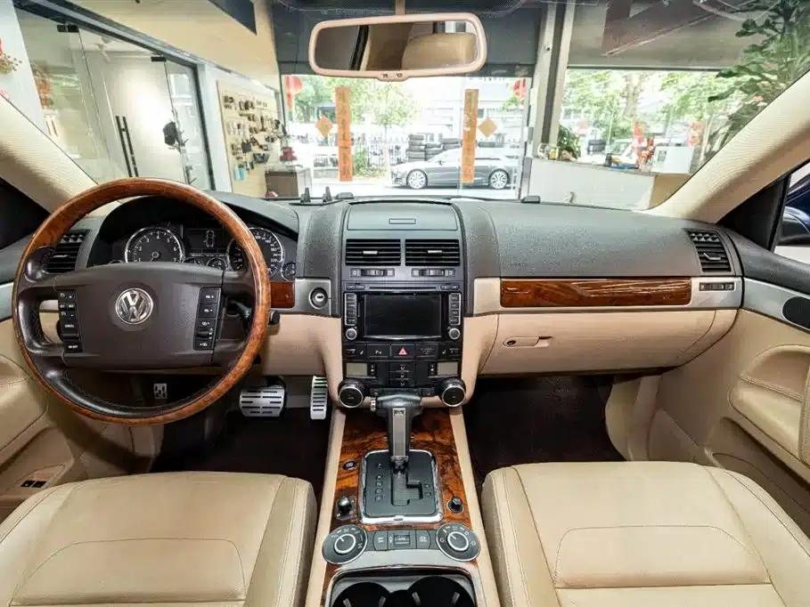 Touareg 2010 3.6 Limited Luxury Edition — миниатюра 8