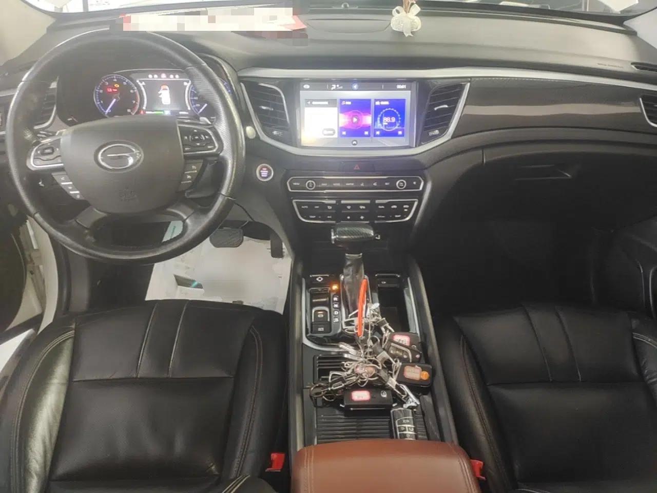 GAC Trumpchi GS7 2017 320T Two-Wheel-Drive Luxury Smart Connectivity Model — миниатюра 13
