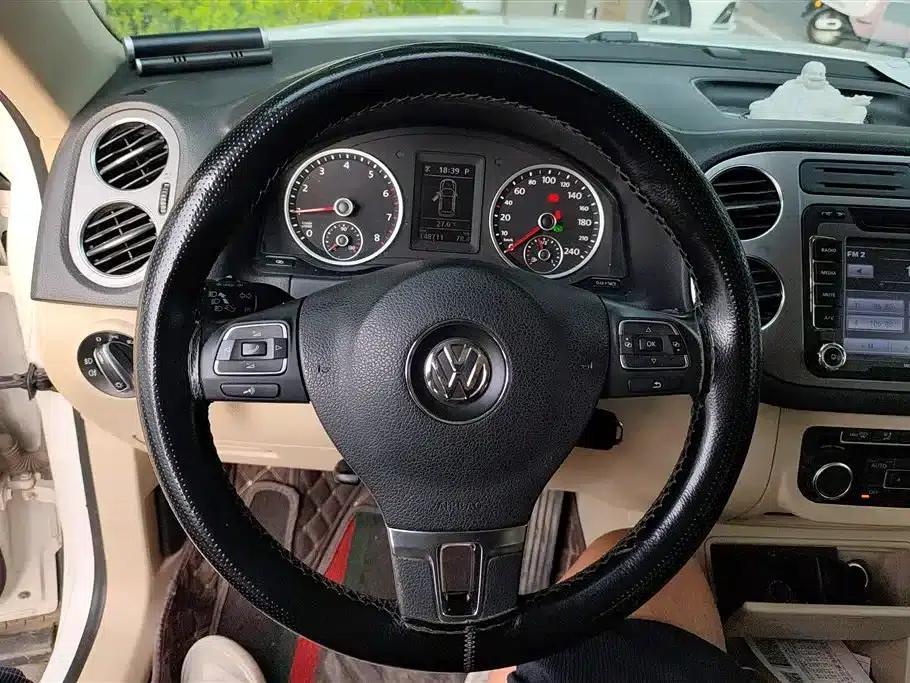 Tiguan 2010 1.8TSI Automatic 4WD Elite Edition — миниатюра 15
