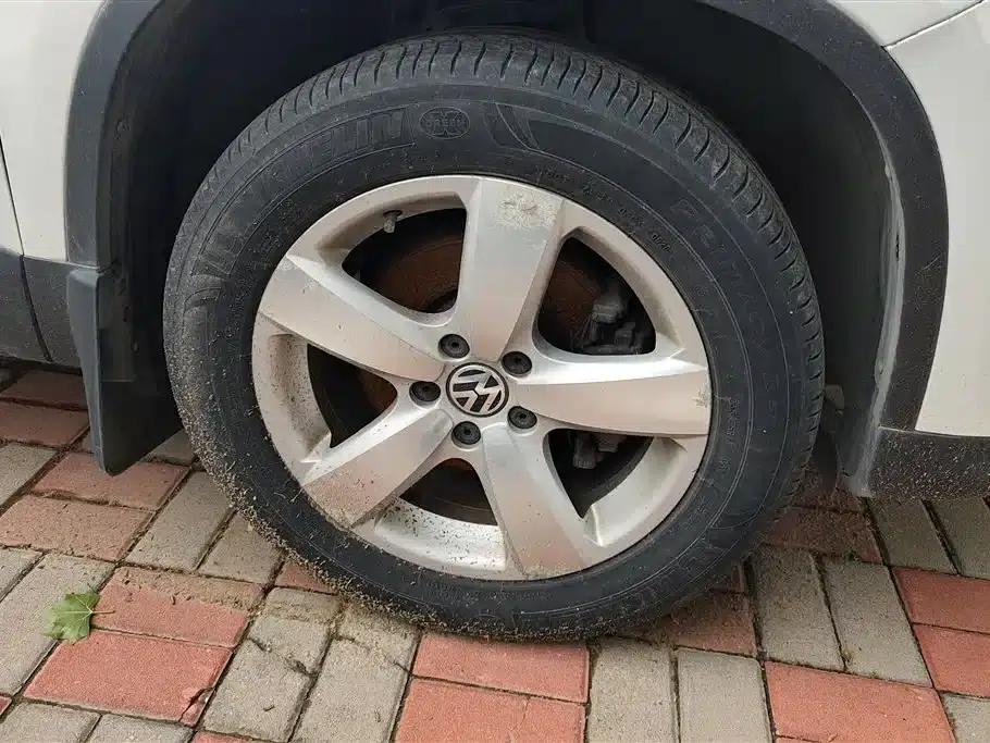 Tiguan 2010 1.8TSI Automatic 4WD Elite Edition — миниатюра 6