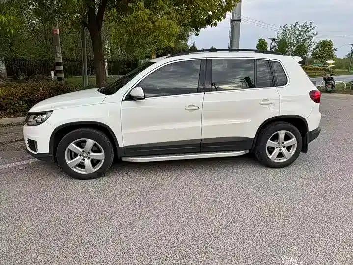 2013 Volkswagen Tiguan 1.8TSI Automatic 2WD Comfort Edition — миниатюра 14