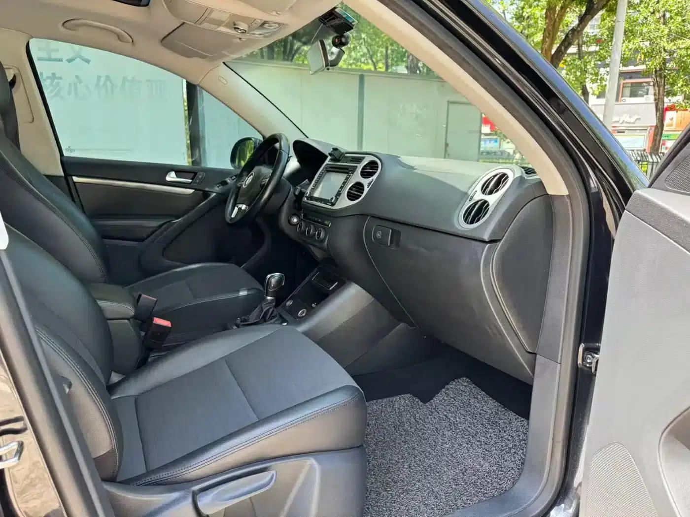 2015 Volkswagen Tiguan 1.8TSI Automatic 4WD Fashion Vision Edition — миниатюра 4
