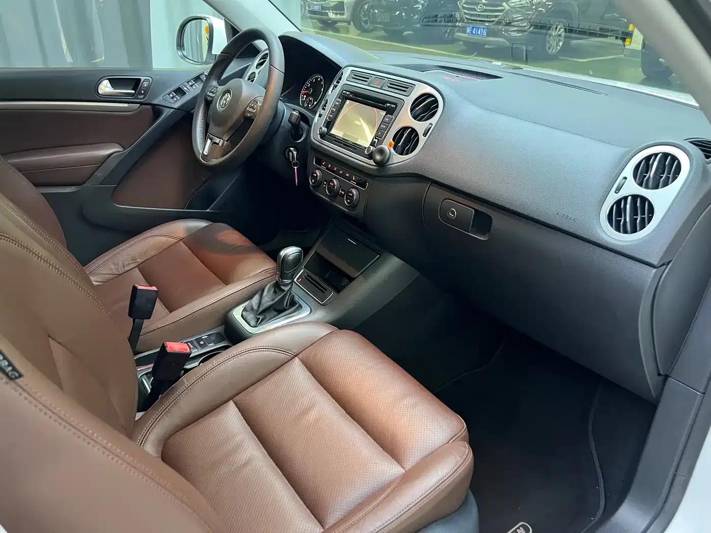 Tiguan 2013 1.8TSI Automatic 4WD Luxury — миниатюра 12