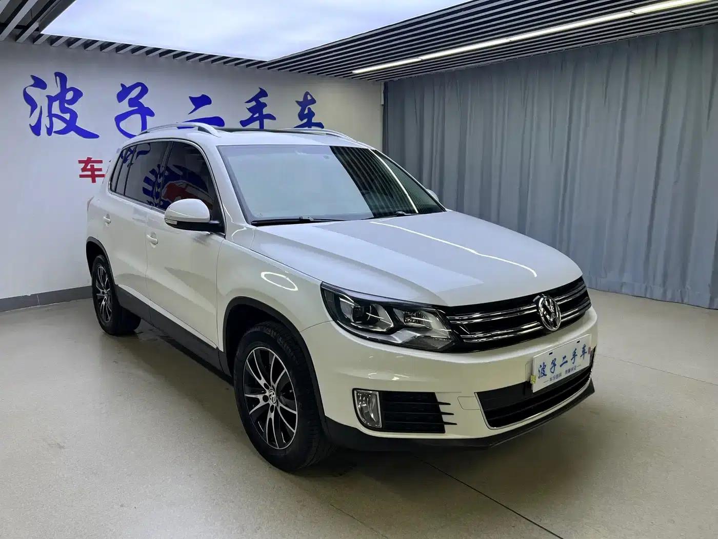 Tiguan 2013 1.8TSI Automatic 4WD Luxury — миниатюра 3