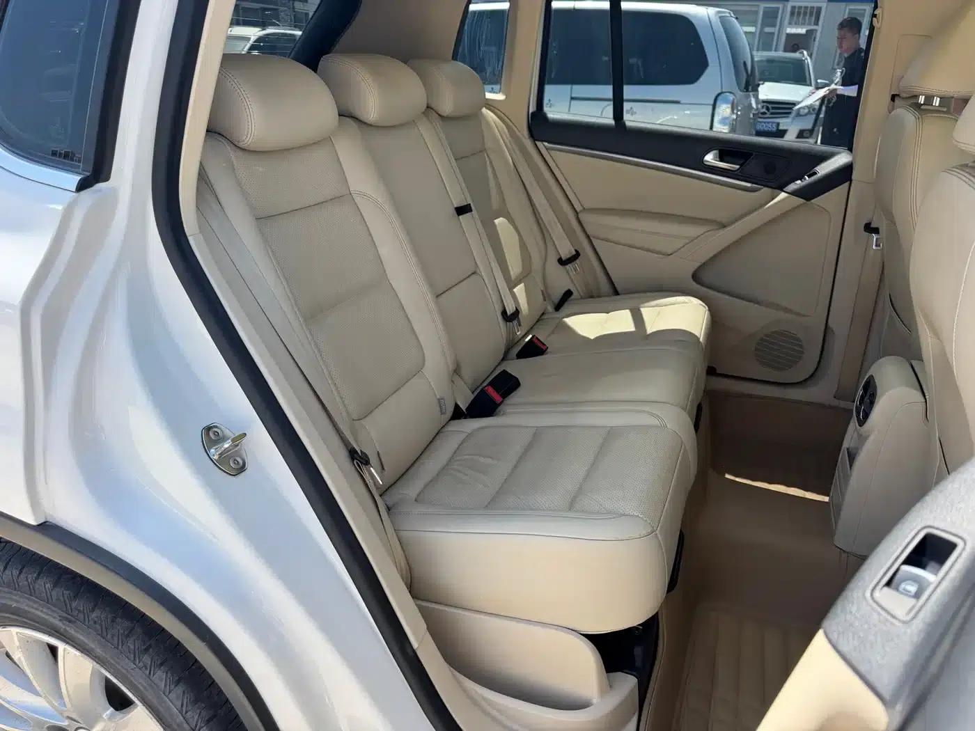 Tiguan 2013 1.8TSI Automatic 2WD Luxury — миниатюра 13