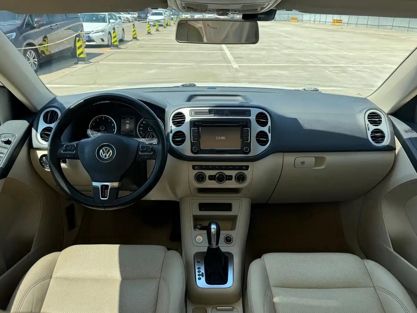 Tiguan 2013 1.8TSI Automatic 2WD Luxury — миниатюра 5