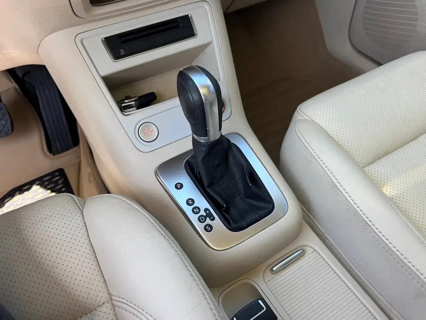 Tiguan 2013 1.8TSI Automatic 2WD Luxury — миниатюра 9