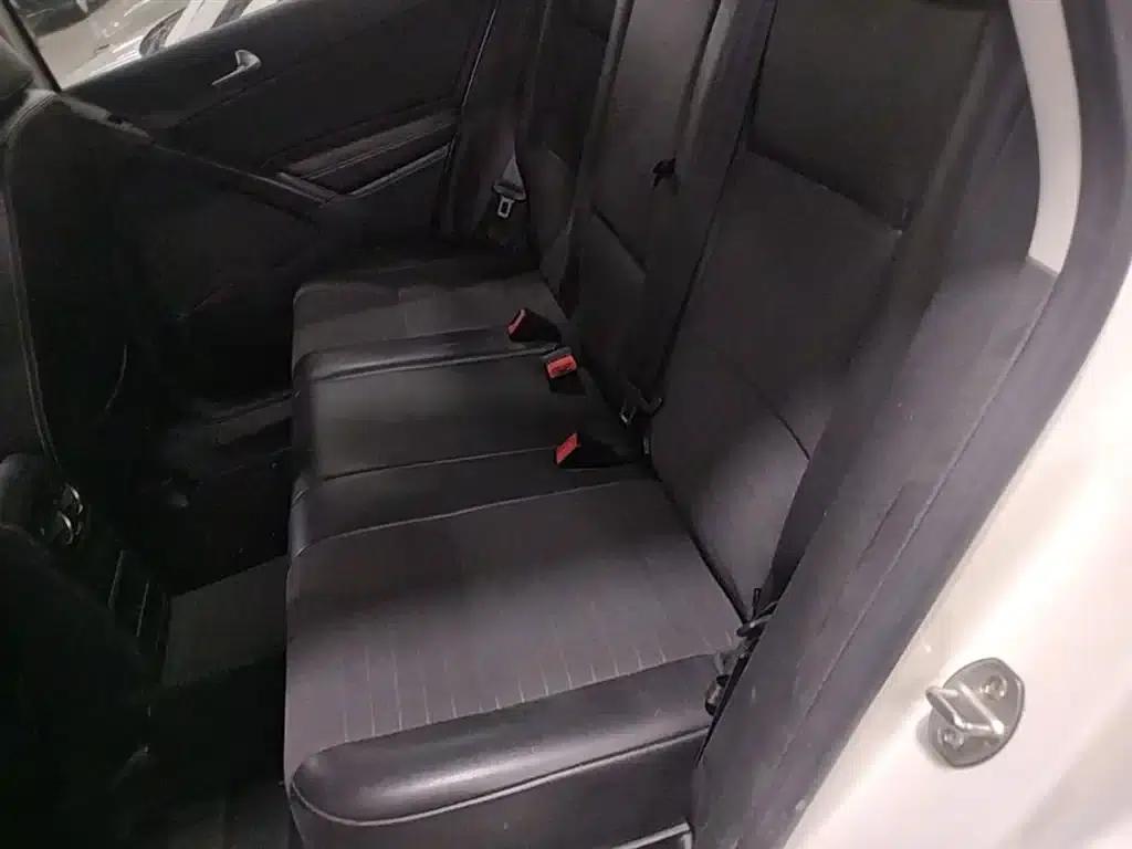 Tiguan 2017 300TSI Automatic 2WD Silk Road Fashion Edition — миниатюра 17