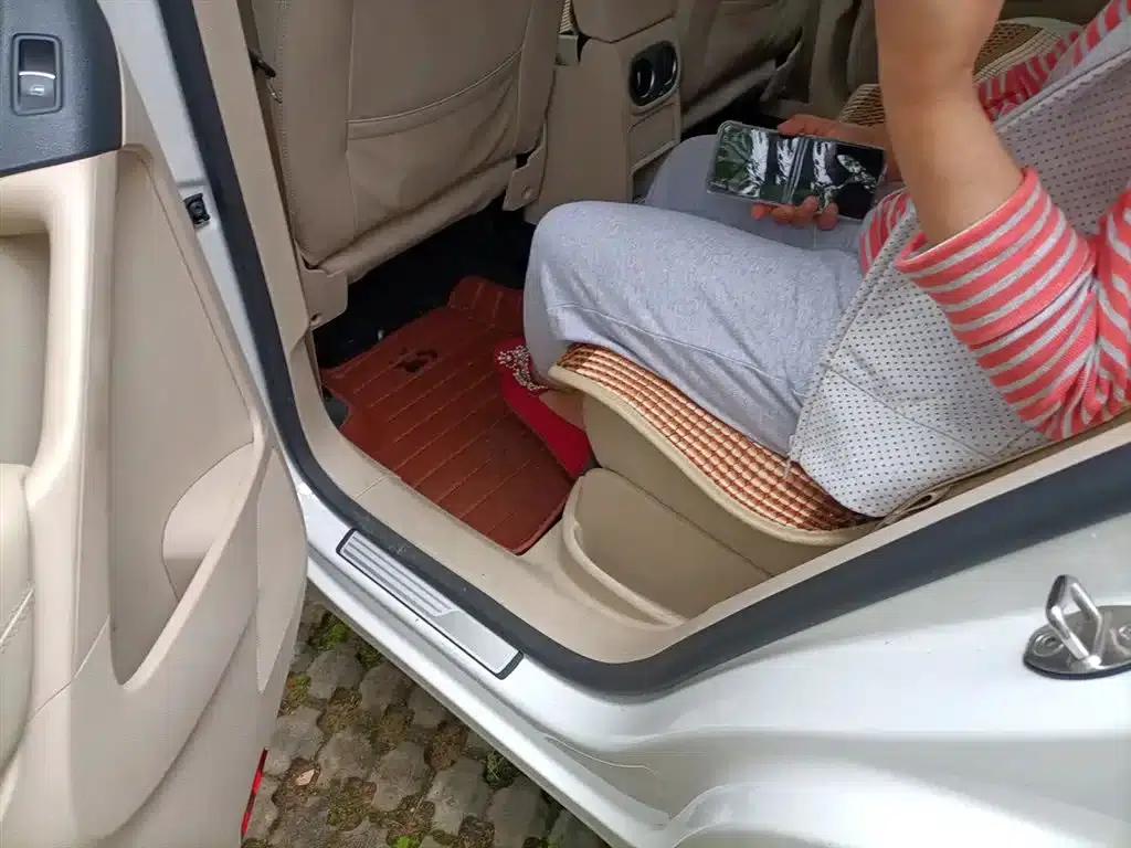 2013 Volkswagen Tiguan 1.8TSI Automatic 2WD Comfort Edition — миниатюра 14
