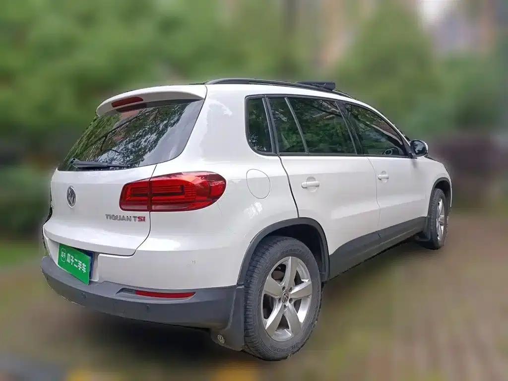 2013 Volkswagen Tiguan 1.8TSI Automatic 2WD Comfort Edition — миниатюра 5