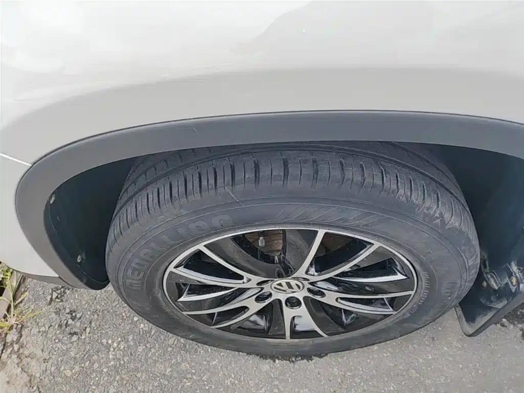 Tiguan 2016 300TSI Automatic 2WD Luxury Edition — миниатюра 23