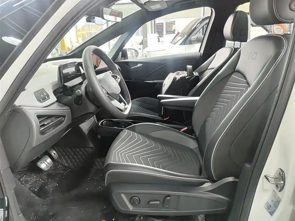 Volkswagen ID.3 2024 Outstanding Edition — миниатюра 15